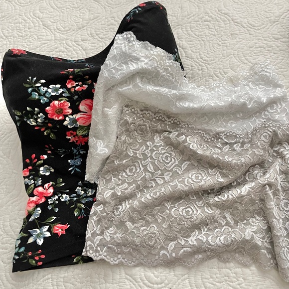 Rue21 Other - Lace Bandeau and Tube Top Bundle (Total of 4) Size Small